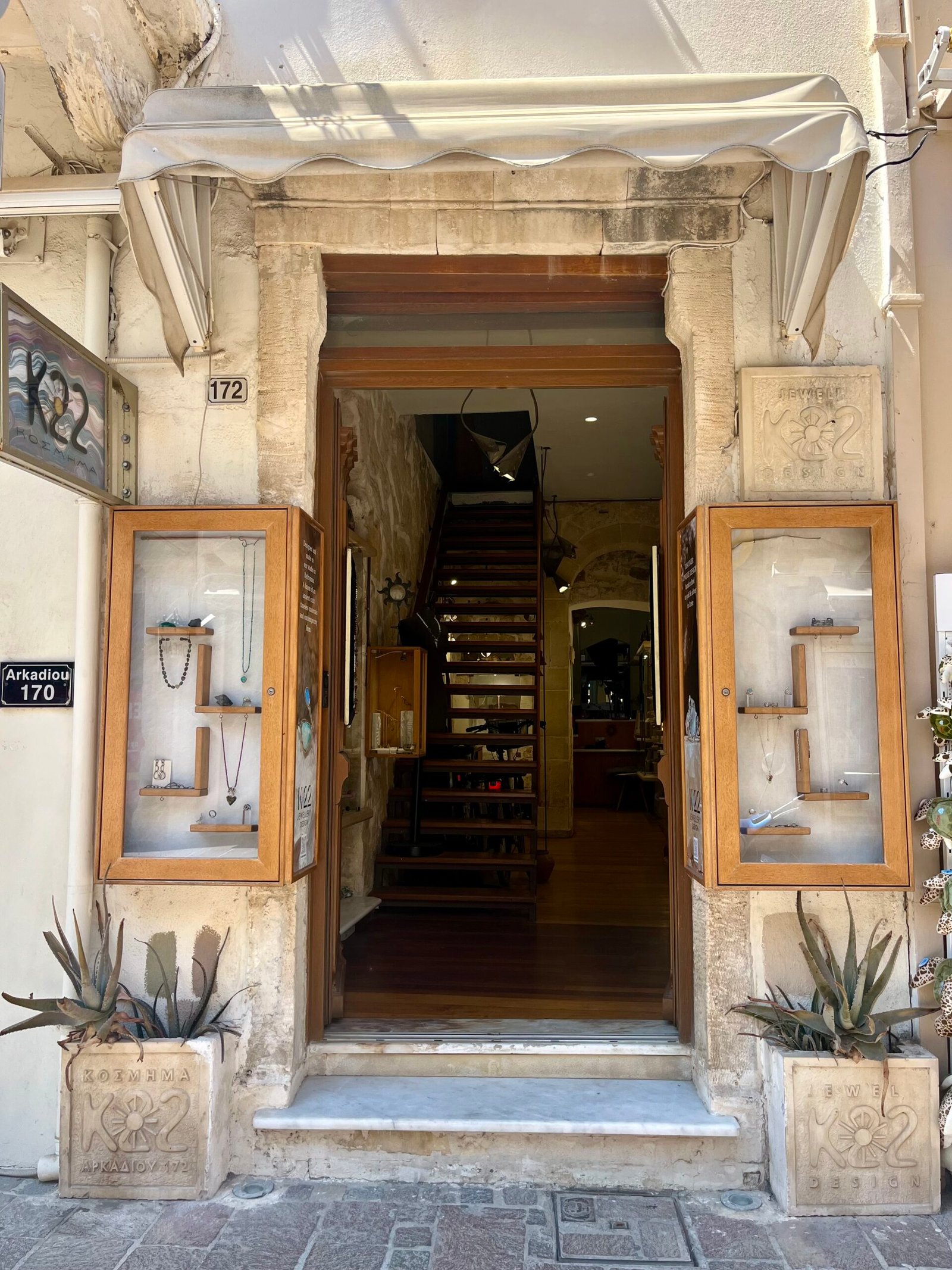 K22 Jewellery Design Shop Entrance